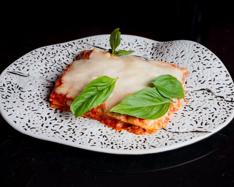 Giordanos Baked Lasagna entree